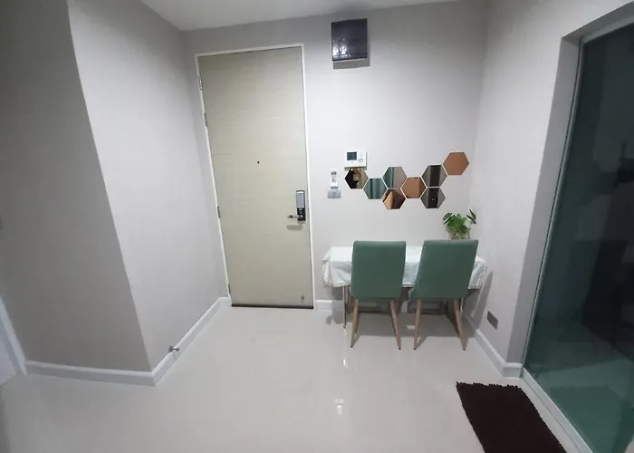 Suvarnabhumi Airport , , Sukumvit ,bts Ekamai-bangna